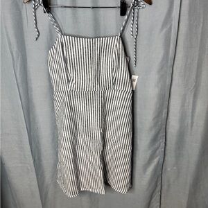 Old Navy Seersucker Dress